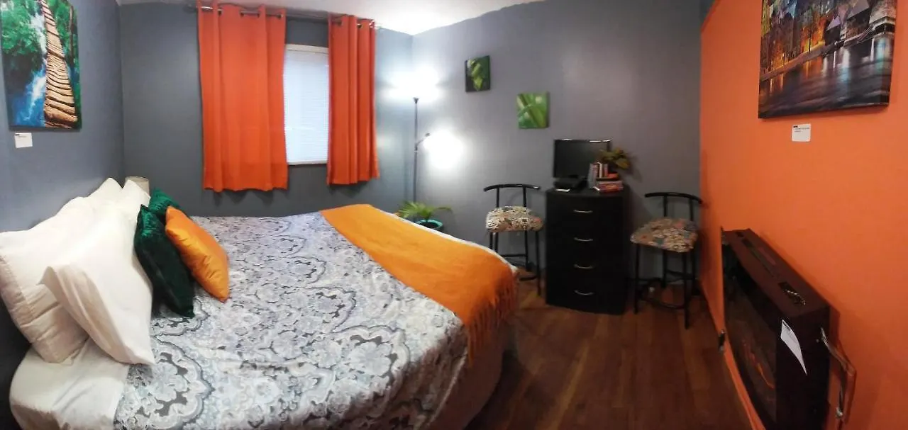 Holiday home Gracies Fallsview Getaway Villa Niagara Falls